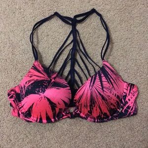 Victoria’s Secret lightly lined 34B